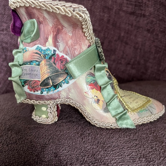 WAYNE M. KLESKI VICTORIAN SHOE - Picture 2 of 7